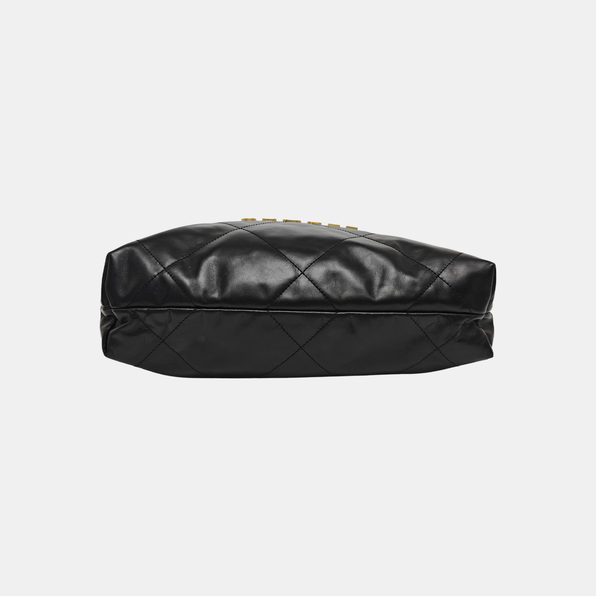 CHANEL 22 Small Quilted Calfskin Black
