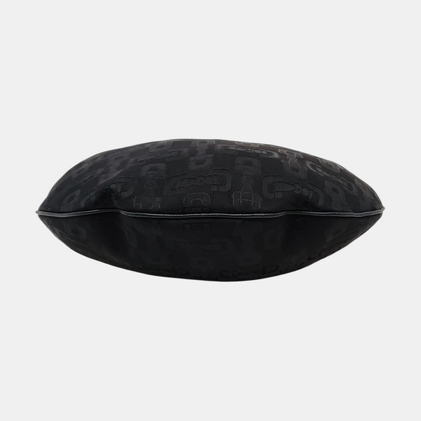 Canvas Black
