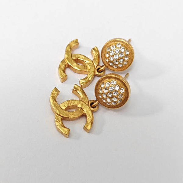 Metal Gold Stud Earrings
