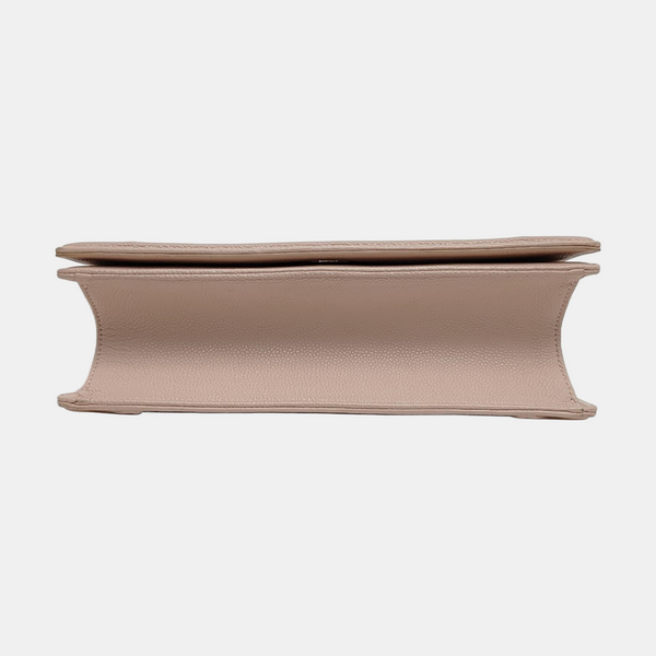 Diorama Medium Cannage Calfskin Red