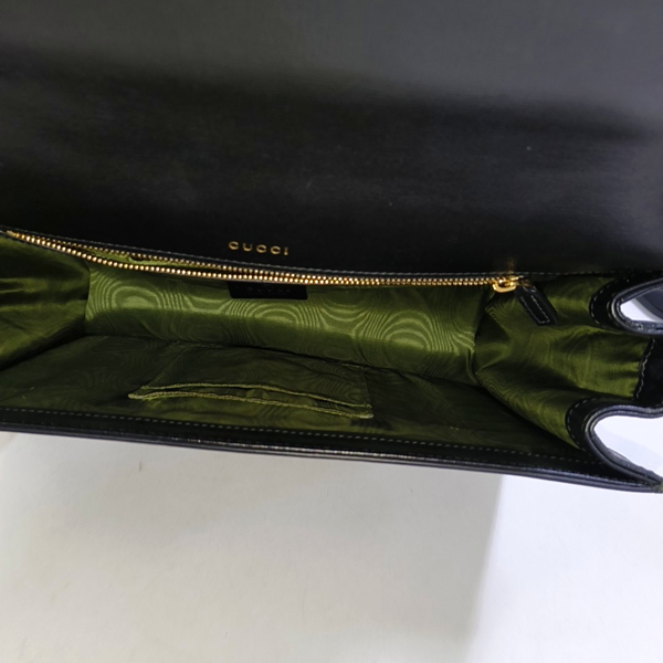 Medium Calfskin Black