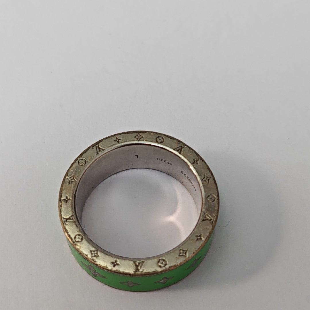 Metal Green Ring EU 61