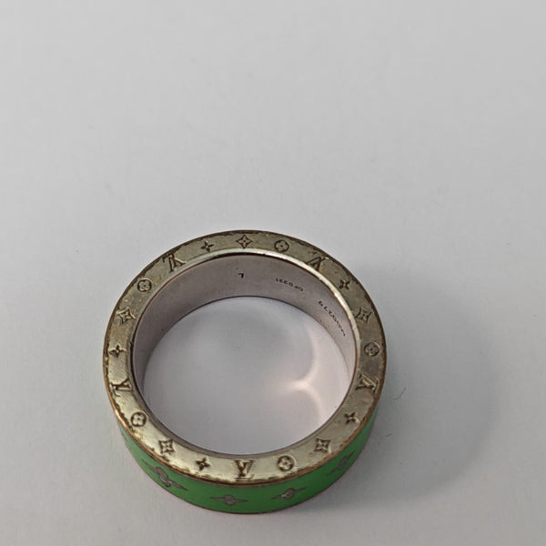 Metal Green Ring EU 61