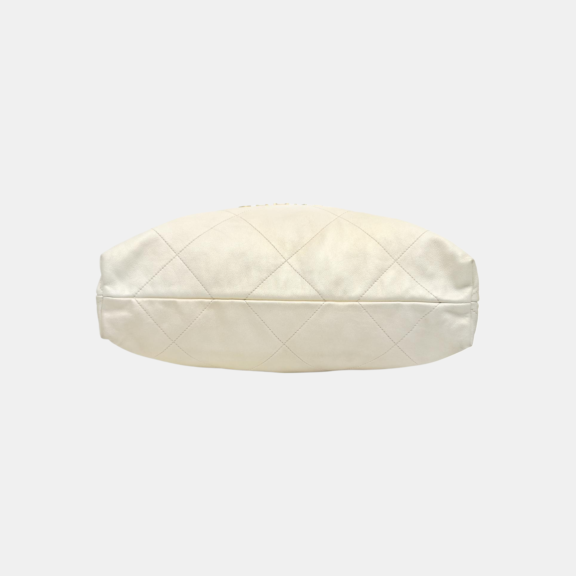 CHANEL 22 Medium Quilted Calfskin White