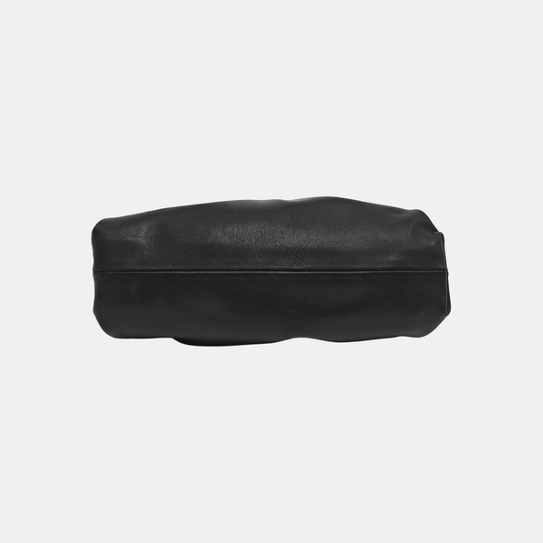 The Pouch Mini Piel de Becerro Negra