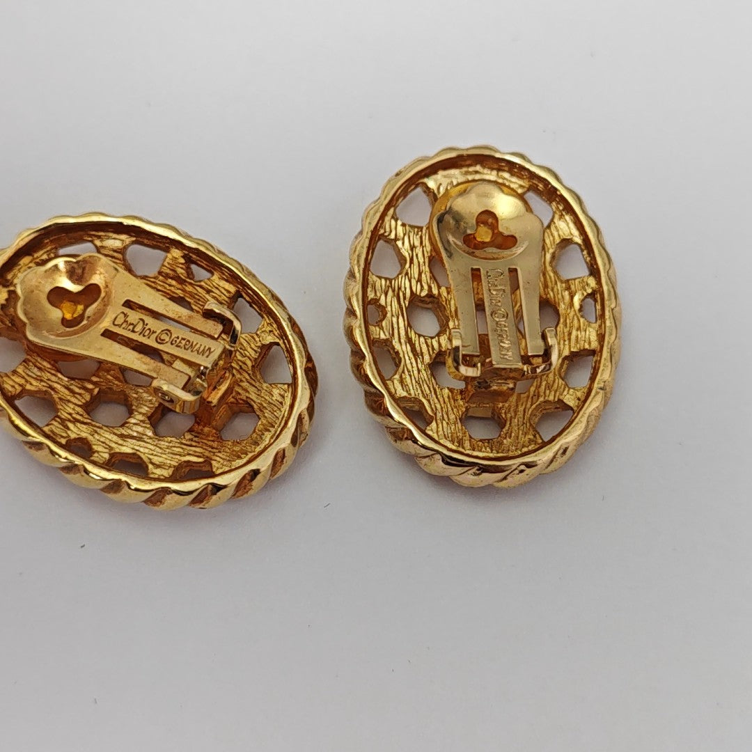 Metal Gold Clip On Earrings