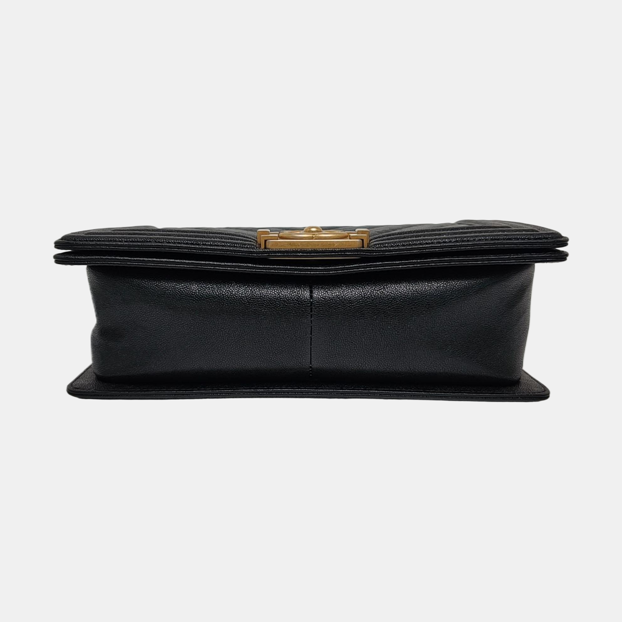 Authenticated pre-owned  BOY CHANEL Medium Chevron, Quilted Grained Calfskin Black - Shoulder Bag at Looply