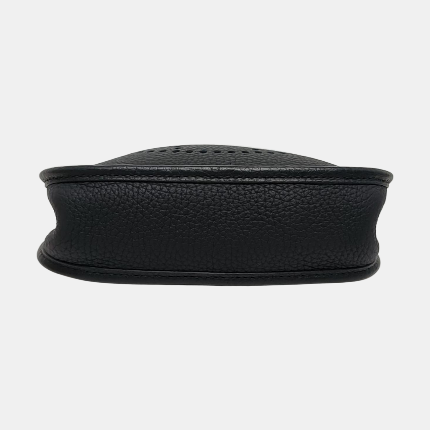 Authenticated pre-owned  Evelyne 16 Clemence Black - Shoulder Bag at Looply