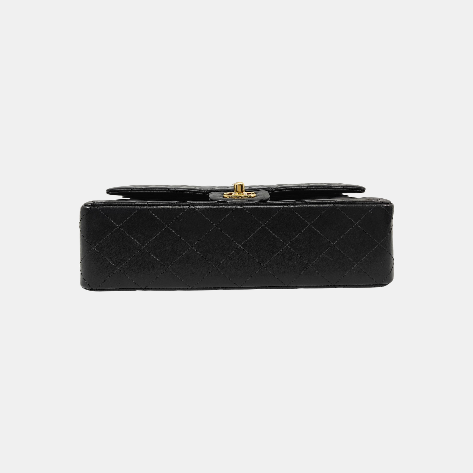 CLASSIC FLAP Medium Quilted Lambskin Black