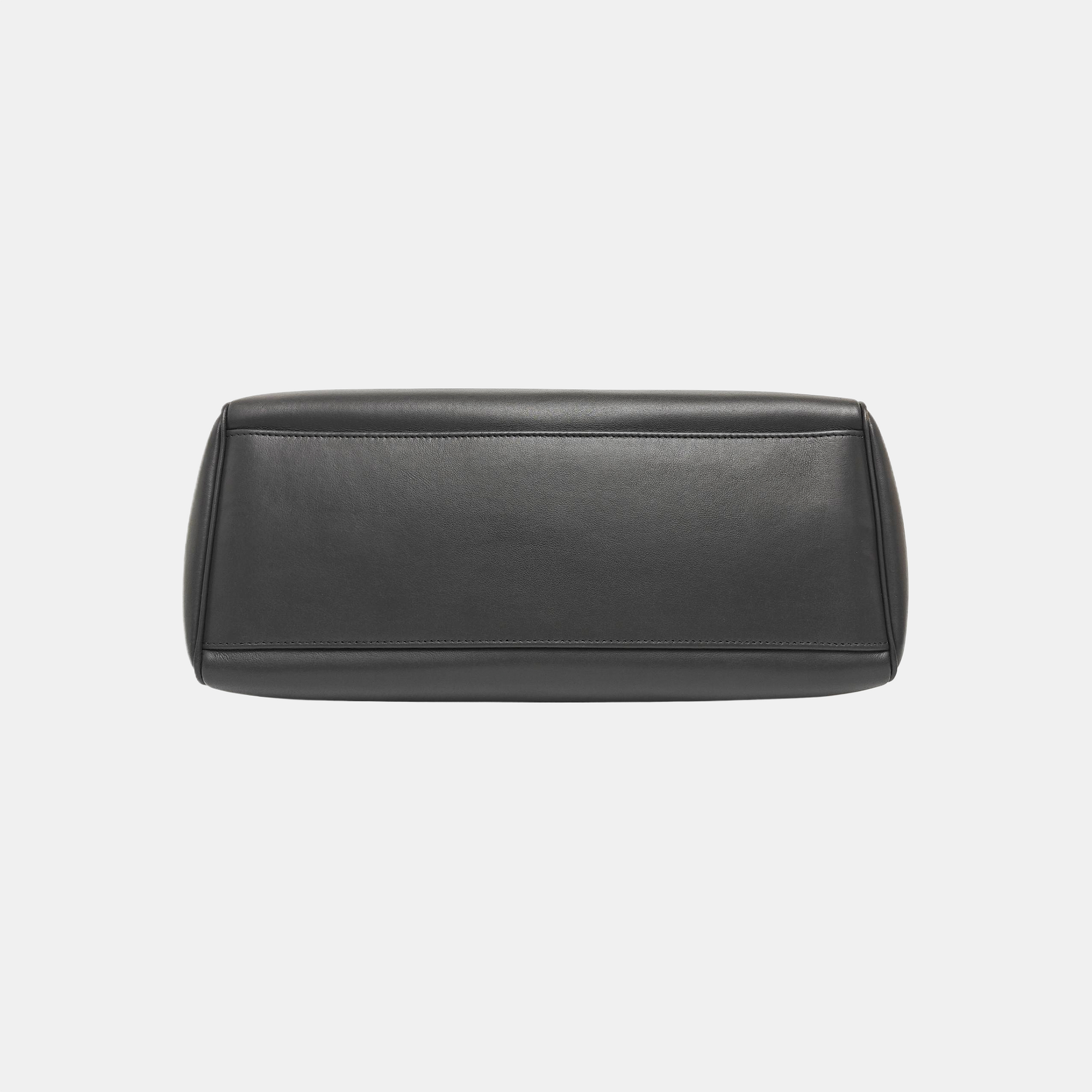 16 Medium Calfskin Gray