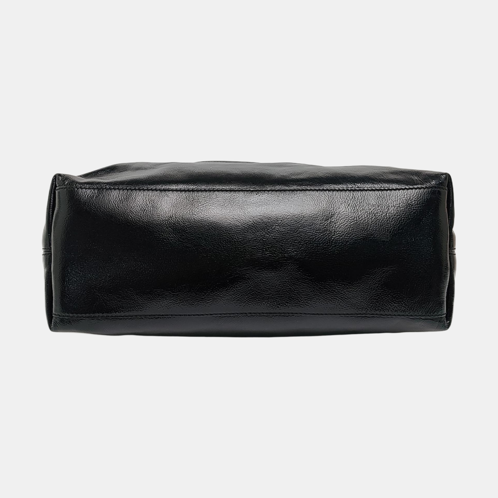 Authenticated pre-owned  Soho Quilted Patent Leather Black - Tote Bag at Looply