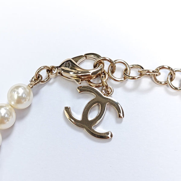 Faux Pearl White Necklace