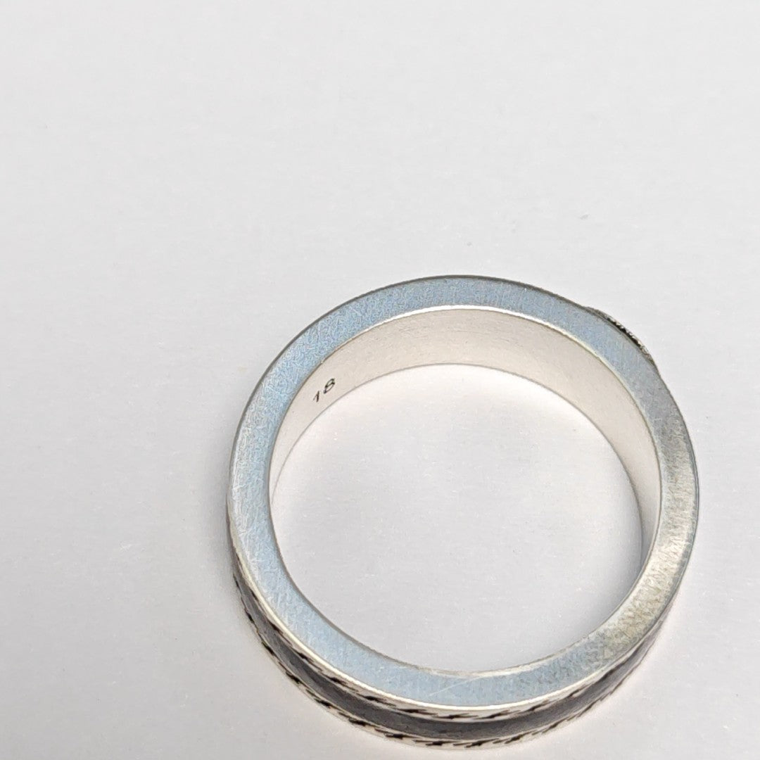 925 Sterling Silver Ring HK 18