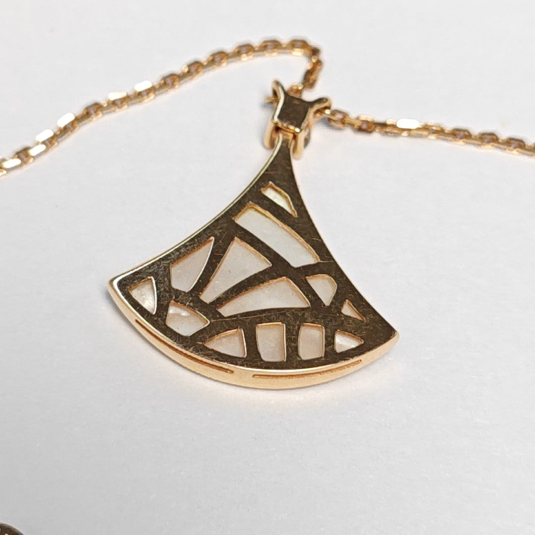 DIVAS' DREAM 18k Rose Gold Necklace