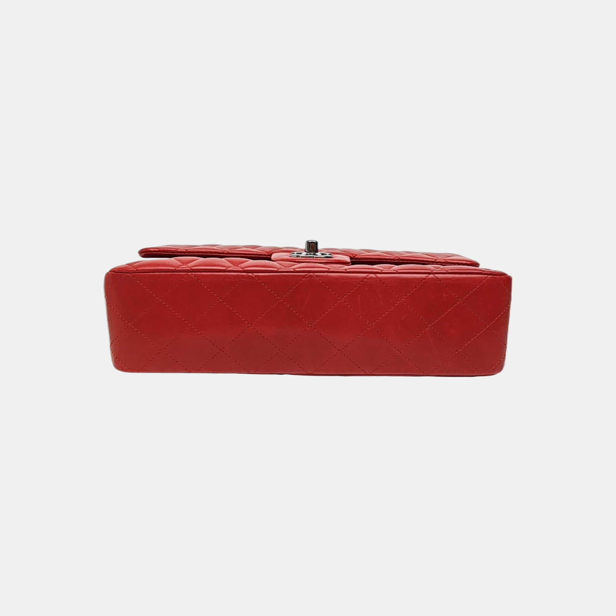 CLASSIC FLAP Medium Quilted Lambskin Red