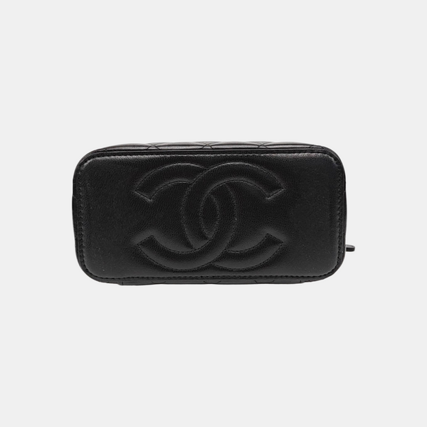VANITY CASE Small Quilted Lambskin Black