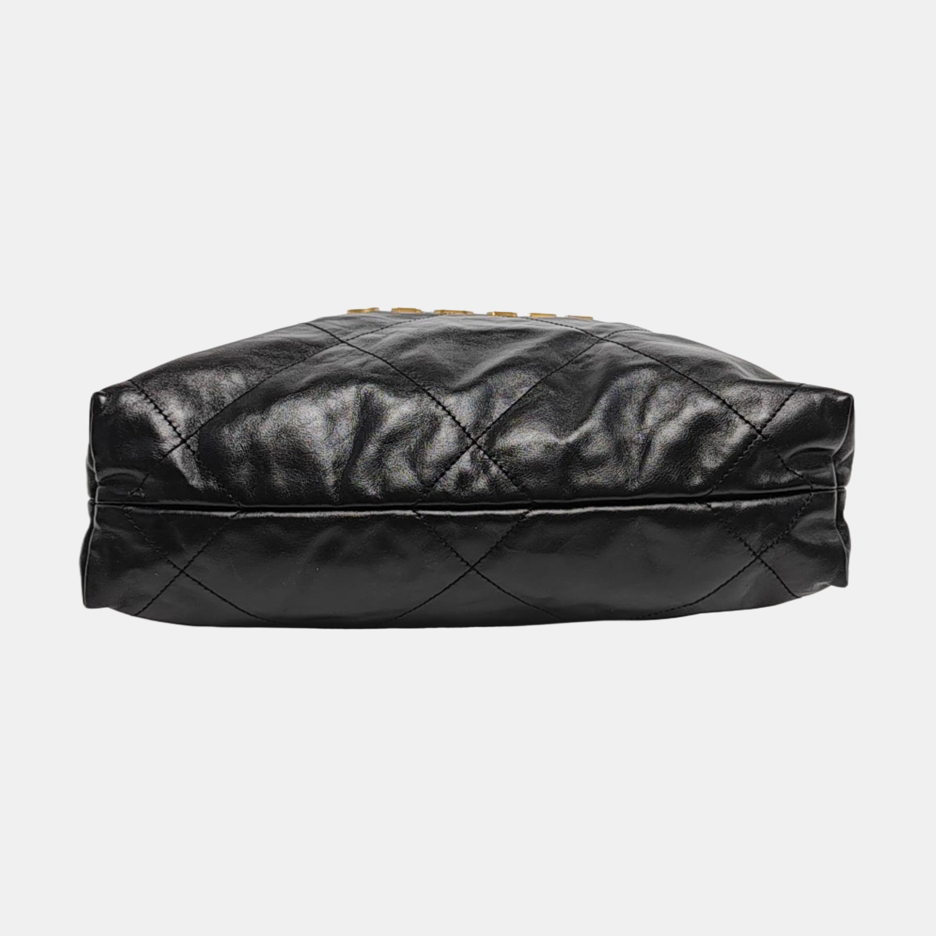 CHANEL 22 Small Quilted Calfskin Black