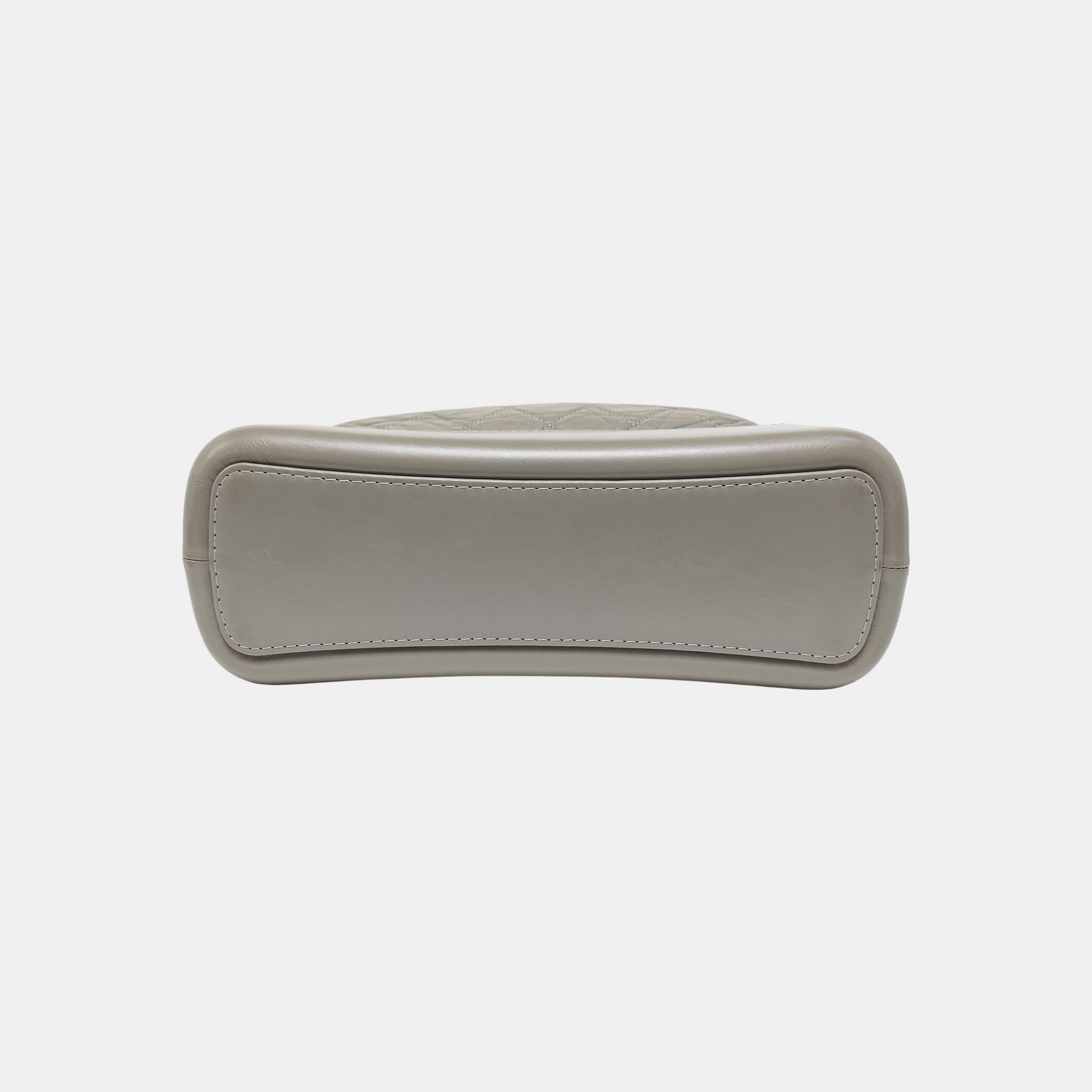 GABRIELLE Medium Quilted Calfskin Gray