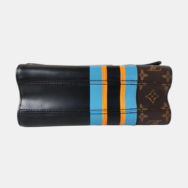 Authenticated pre-owned  TWIST MM Monogram Coated Canvas Multicolor - Shoulder Bag at Looply