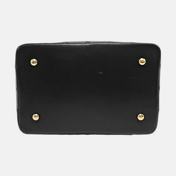 VINTAGE COSMETIC BAGS Quilted Lambskin Black
