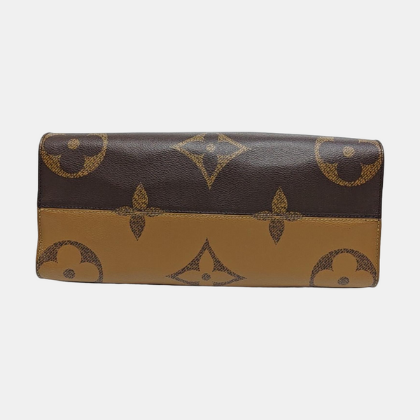 Authenticated pre-owned  ONTHEGO MM Monogram Coated Canvas Brown - Tote Bag at Looply