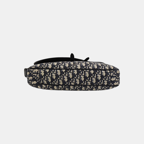 Saddle Canvas Black