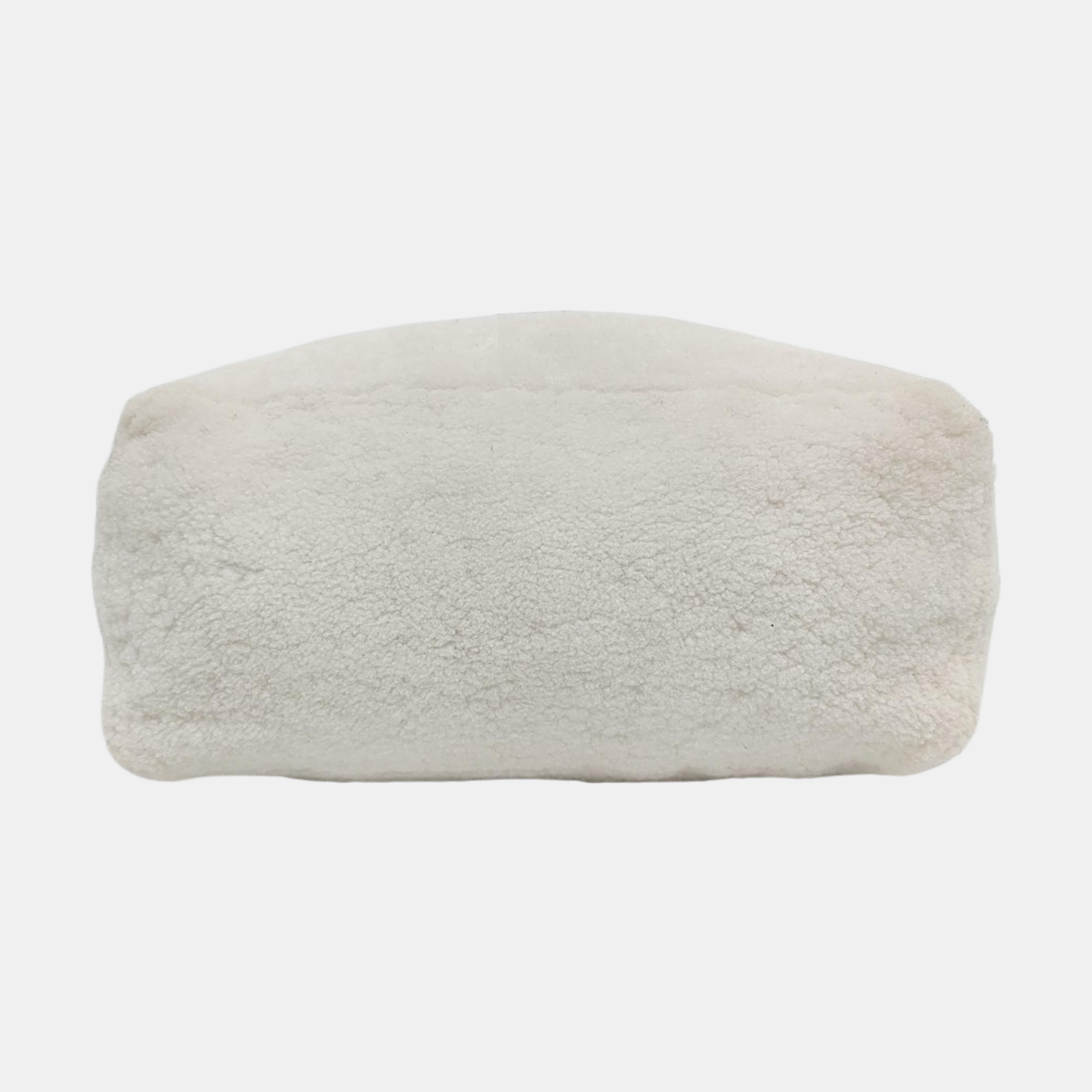 Large Sheepskin White