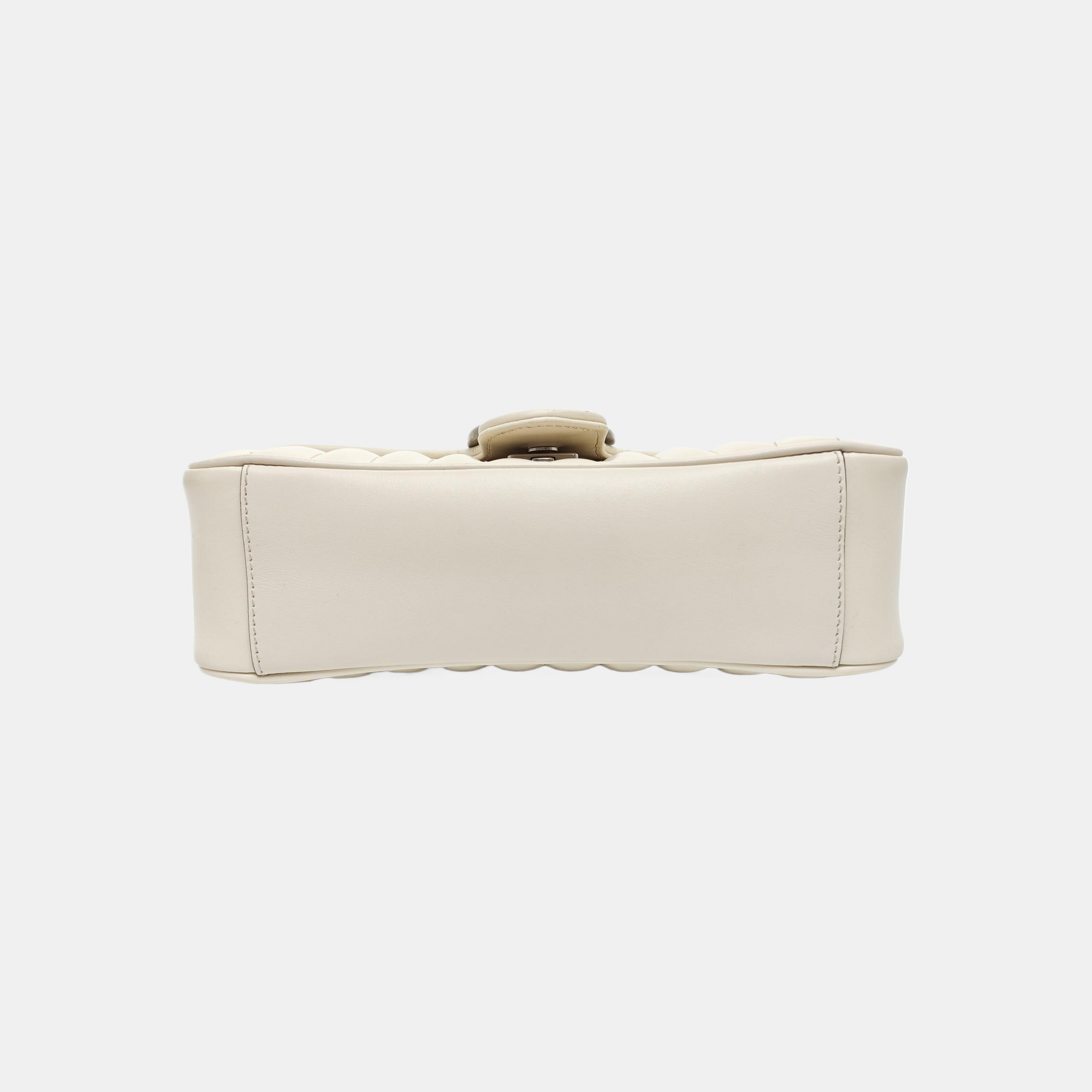 GG Marmont Medium Quilted Calfskin White