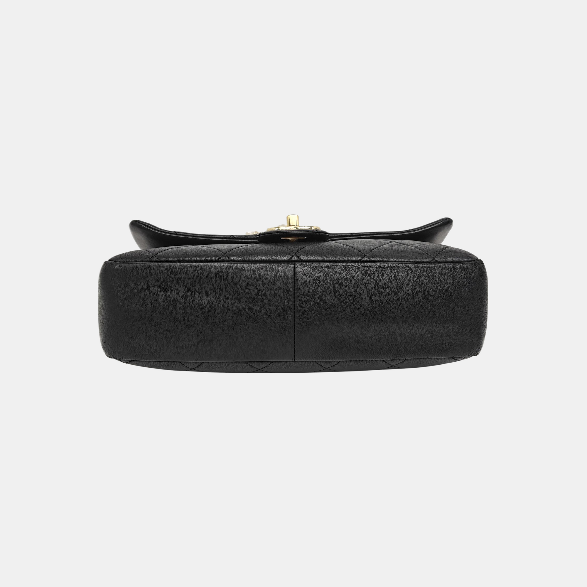Quilted Lambskin Shoulder Bag Black