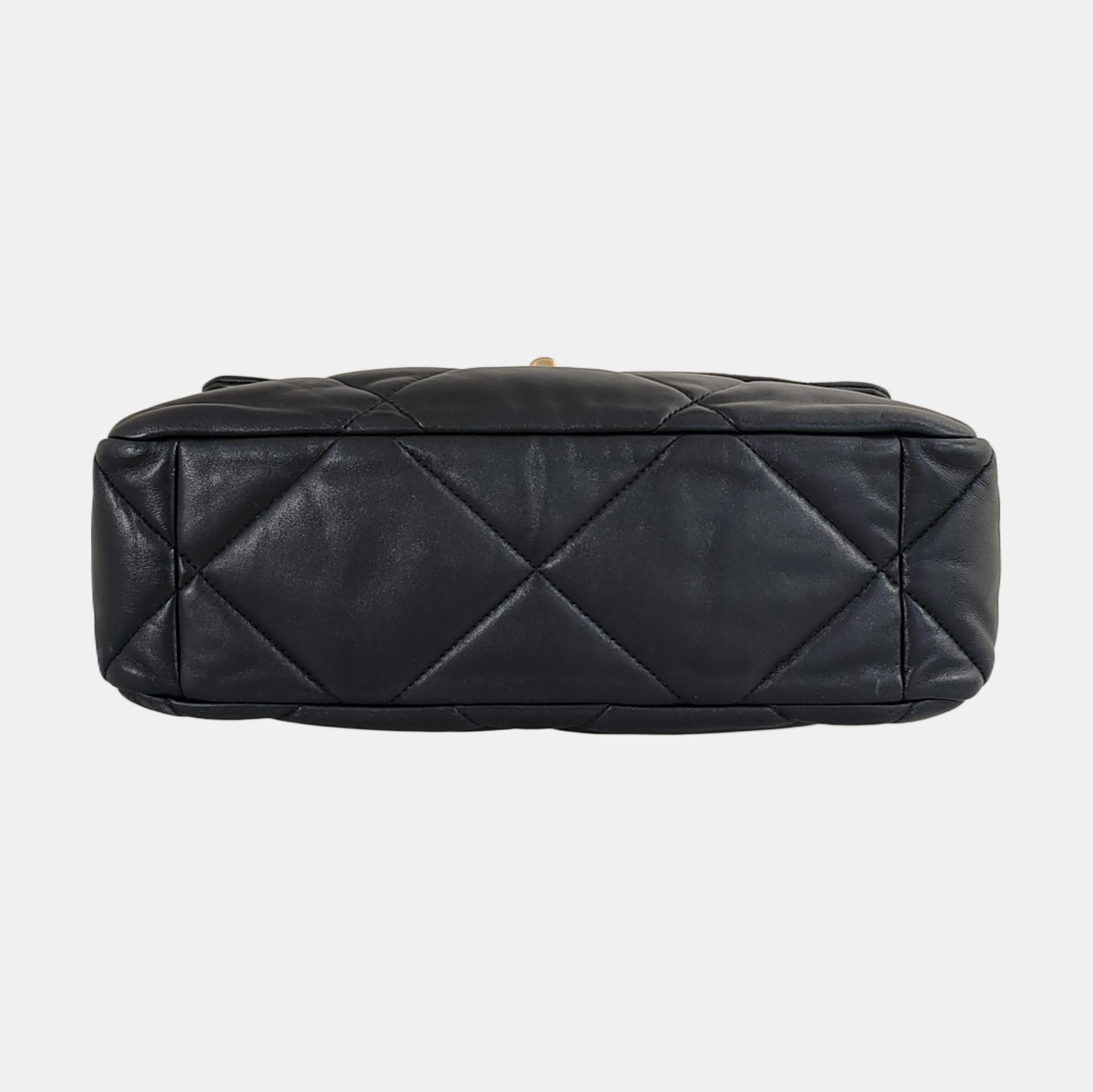 CHANEL 19 Large Quilted Lambskin Black