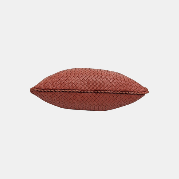 Veneta Large Calfskin Brown