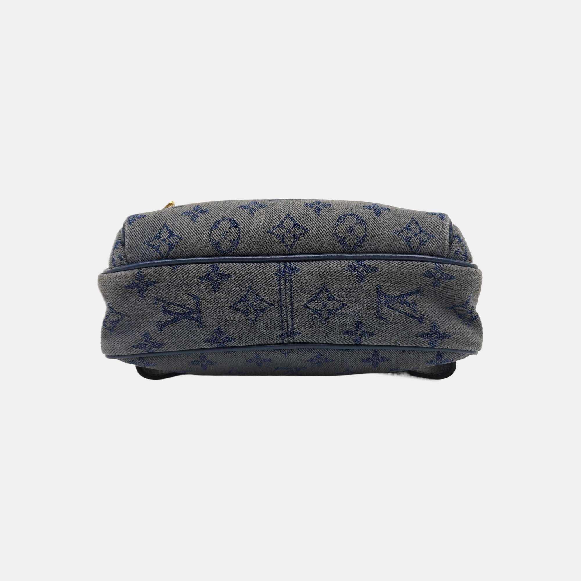 OUTDOOR Monogram Canvas Gray