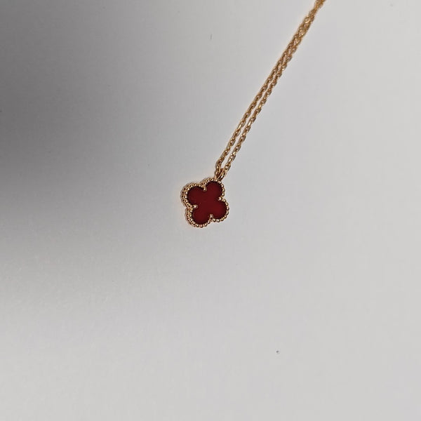 Sweet Alhambra 18k Rose Gold Necklace