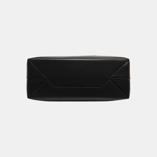 DUTY FREE North-South Calfskin Black
