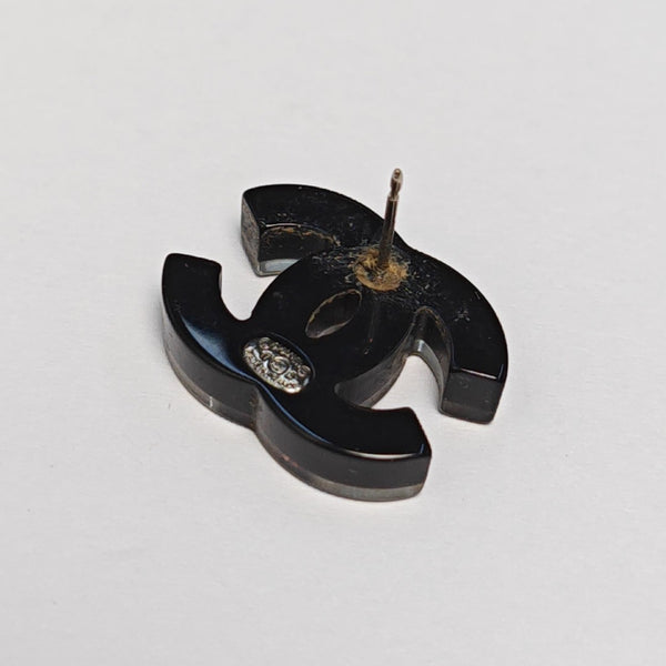 CC Logo Synthetic Material Black Stud Earrings