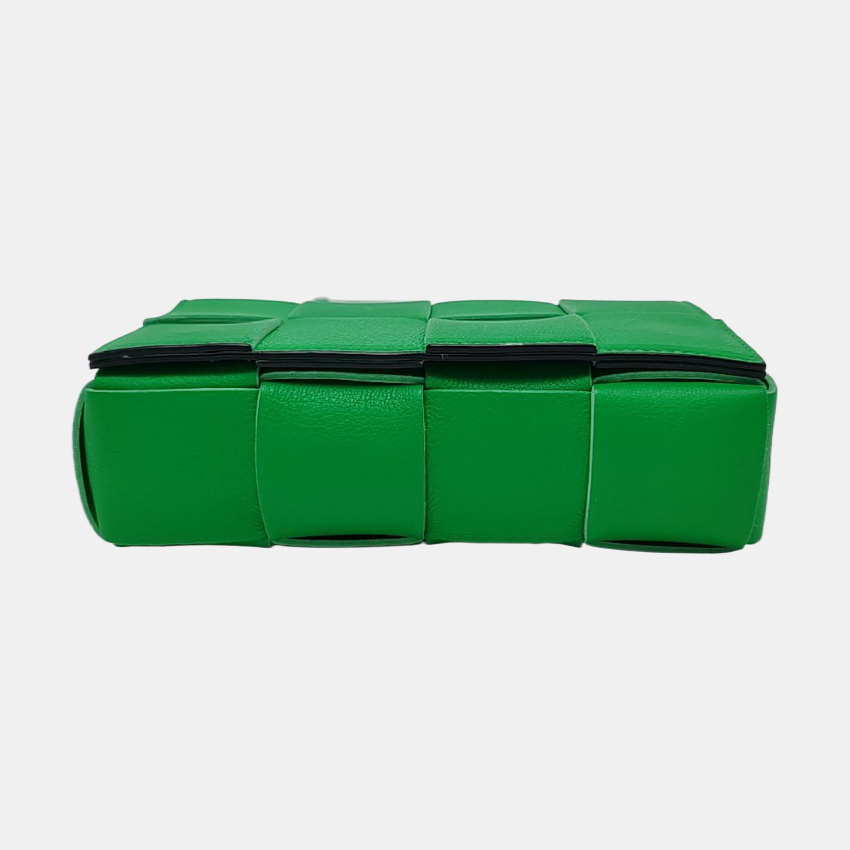 Authenticated pre-owned  Cassette Calfskin Green - Belt Bag at Looply