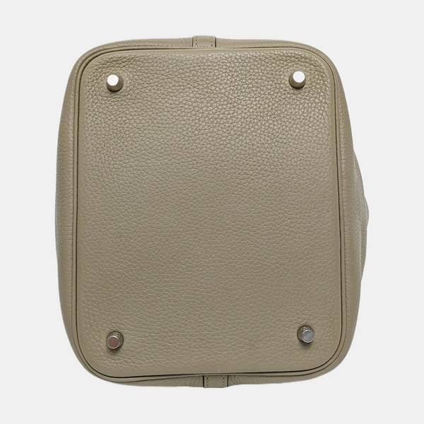 Authenticated pre-owned  Picotin Lock 22 Clemence Green - Bucket Bag at Looply