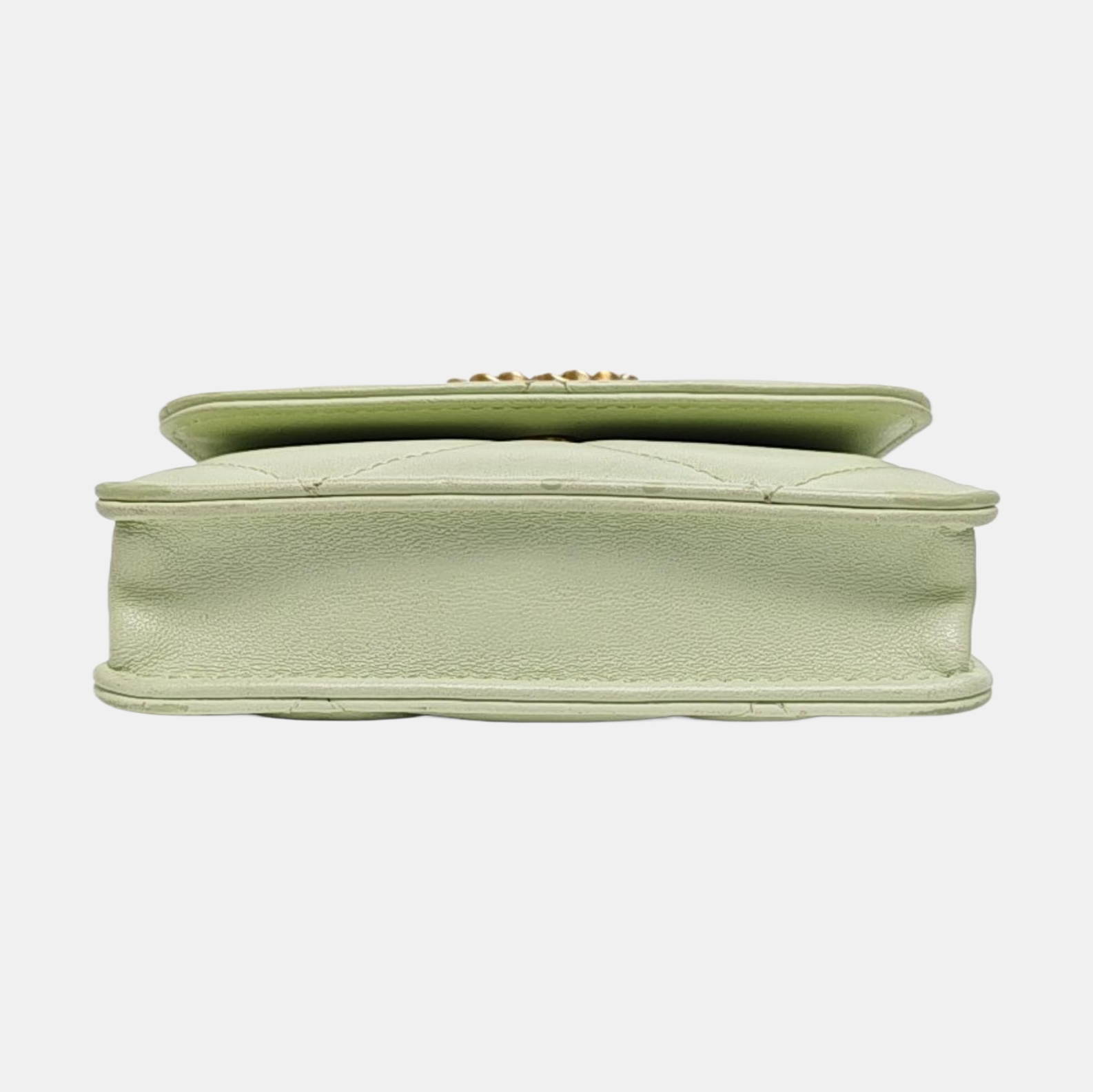 Authenticated pre-owned  CHANEL 19 Quilted Lambskin Green - Crossbody Bag at Looply