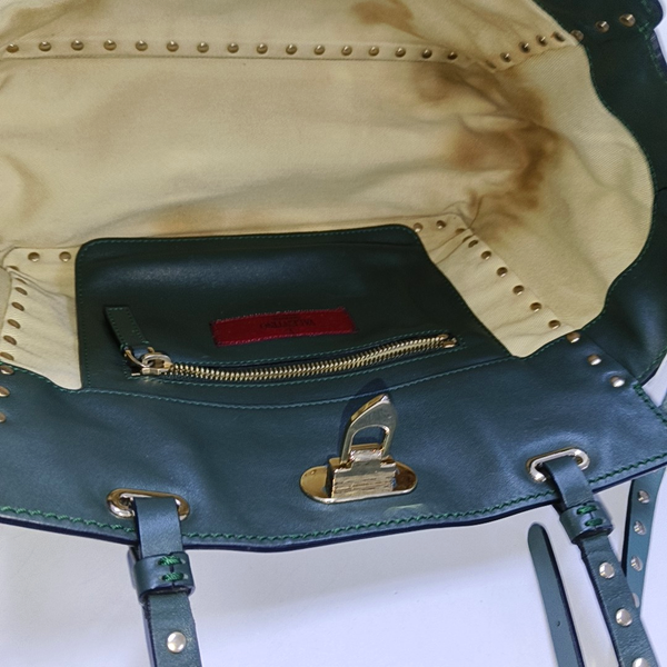 Authenticated pre-owned  Rockstud Small Calfskin Green - Tote Bag at Looply