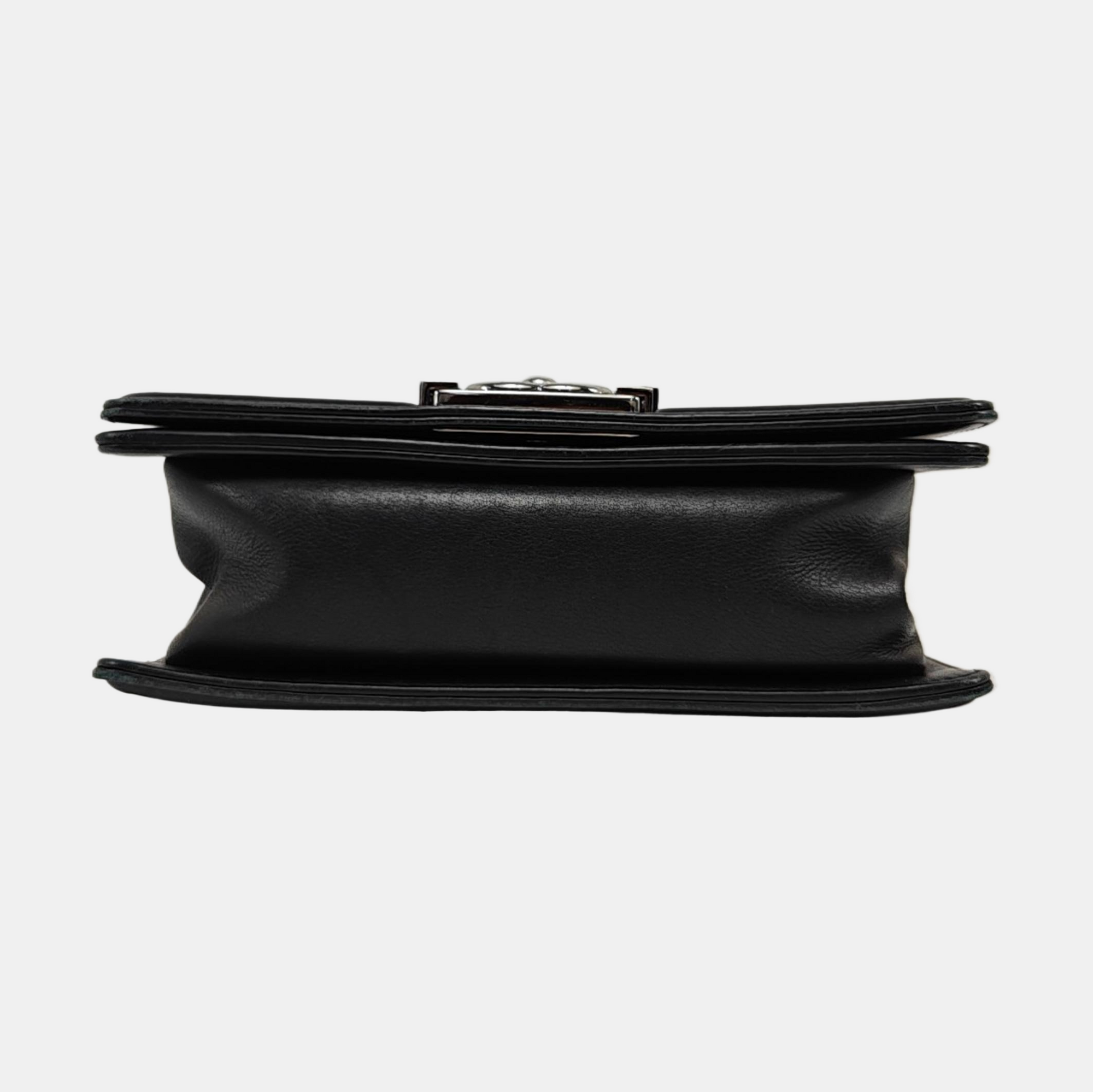 BOY CHANEL Small Chevron, Quilted Calfskin Black