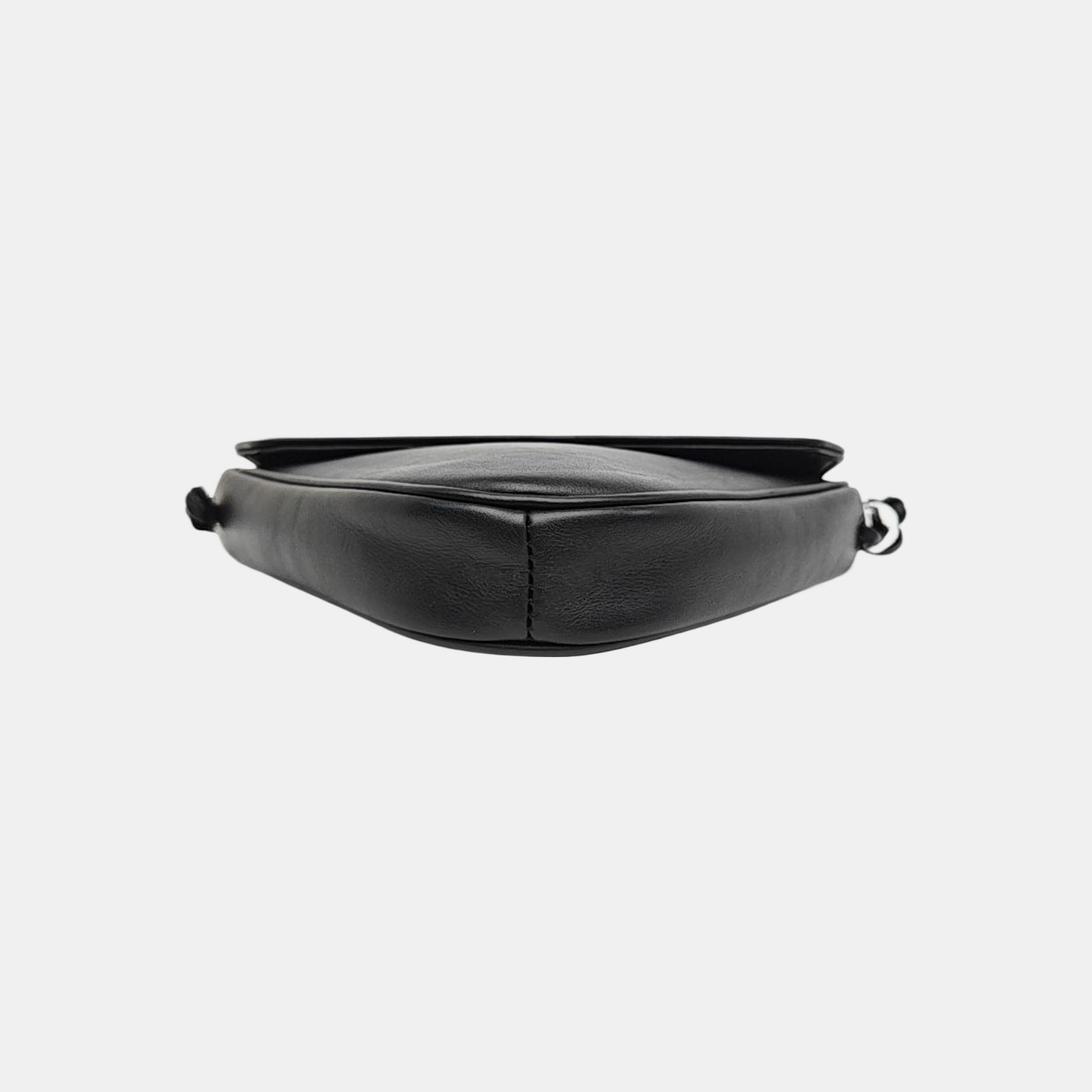 TRIANGLE Calfskin Black