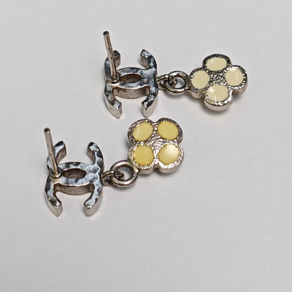 Metal Silver Earrings