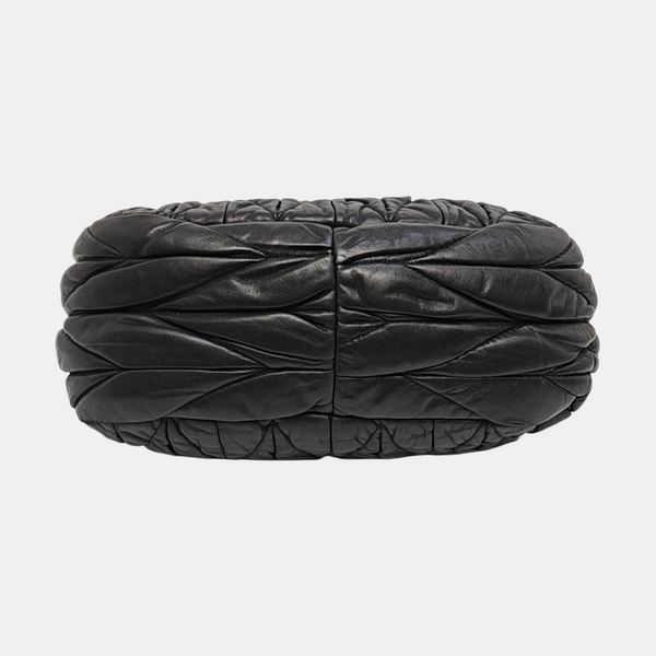 Miu Coffer Quilted Lambskin Black