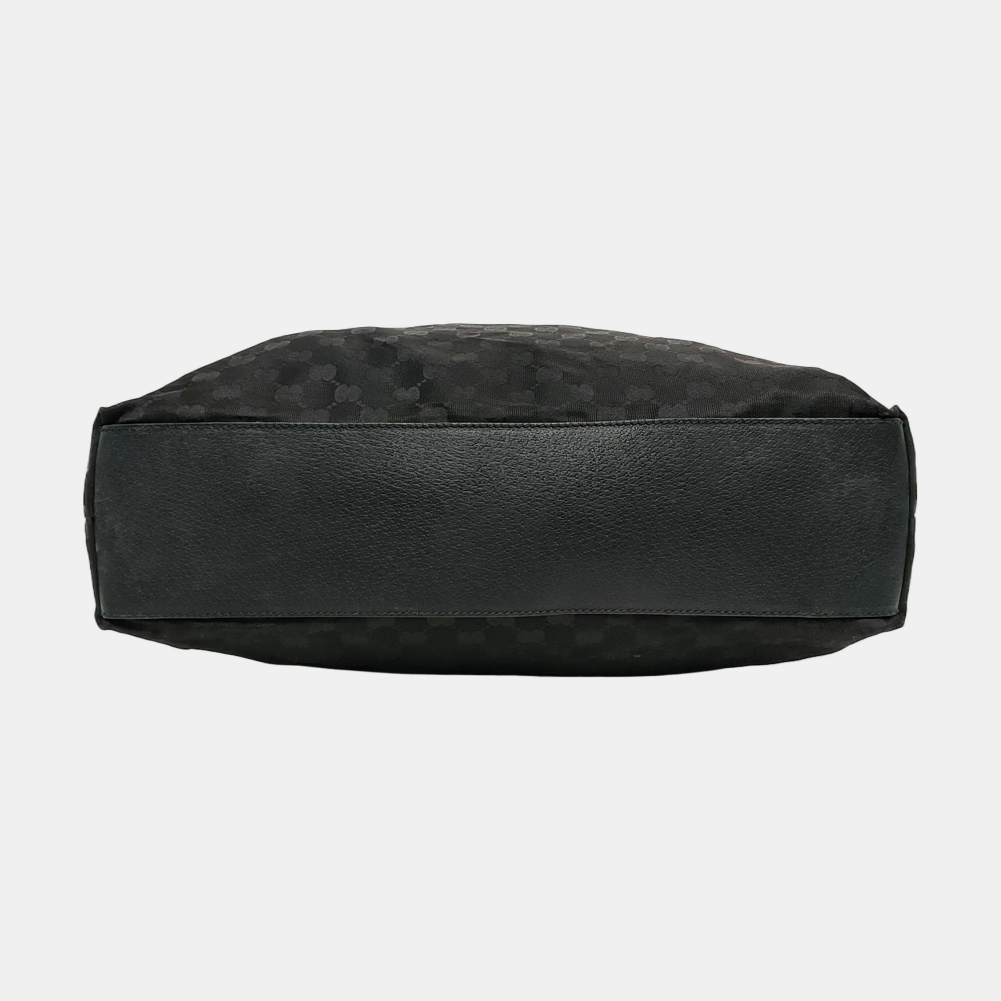 Monogram Canvas Black