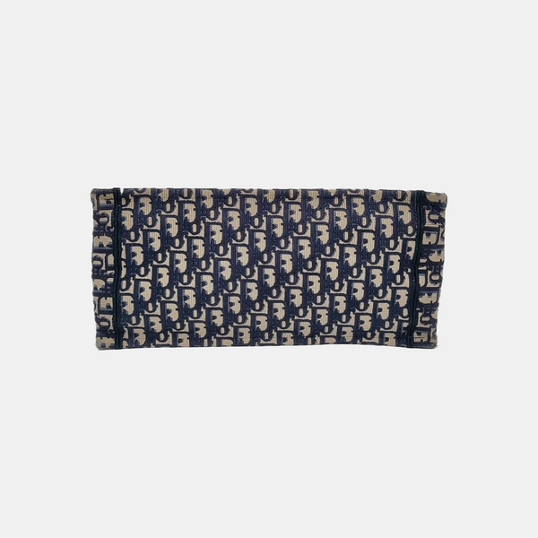 Authenticated pre-owned  Book Tote Medium Monogram Canvas Blue - Tote Bag at Looply
