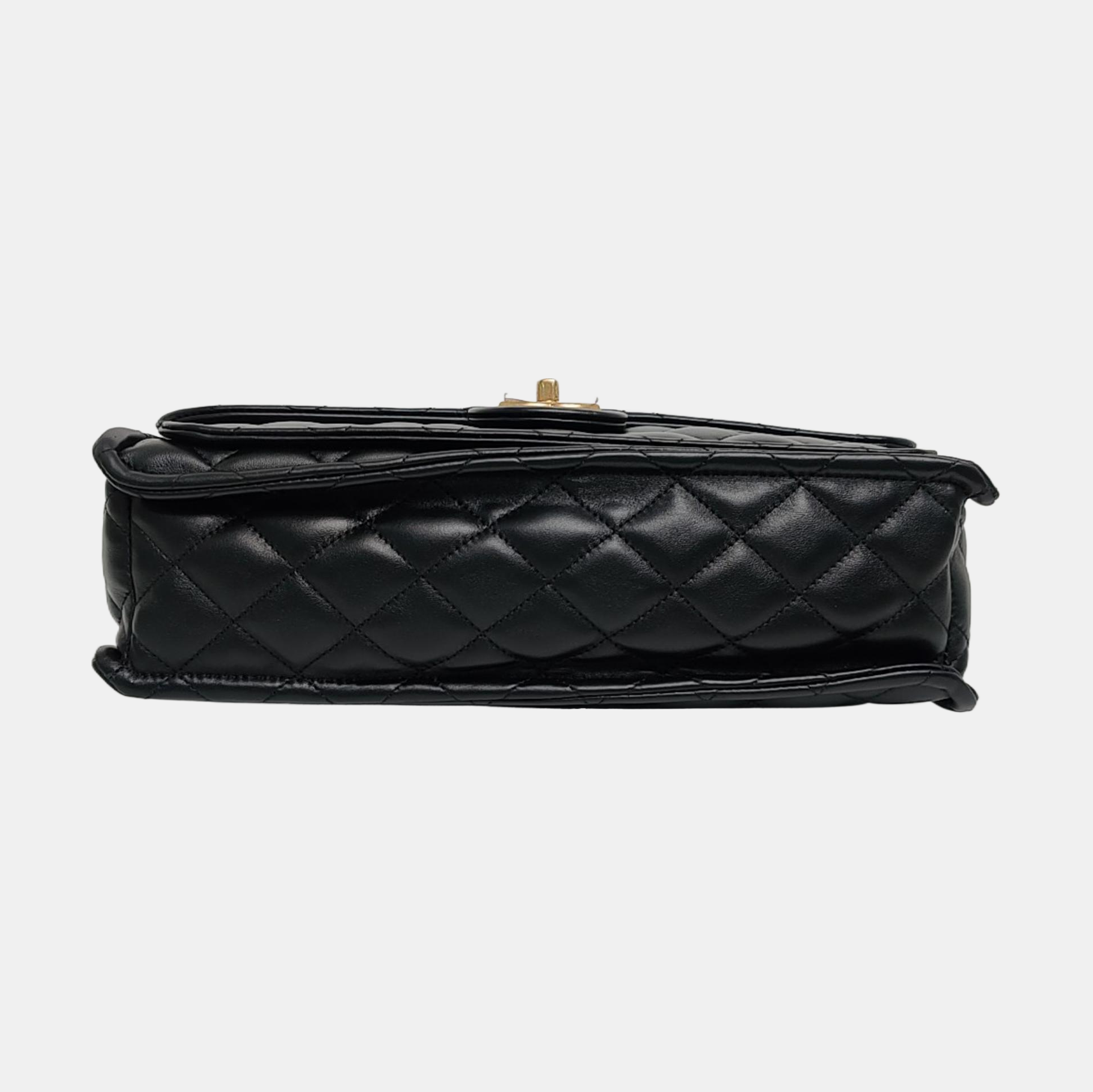 CLASSIC FLAP Maxi Quilted Lambskin Black