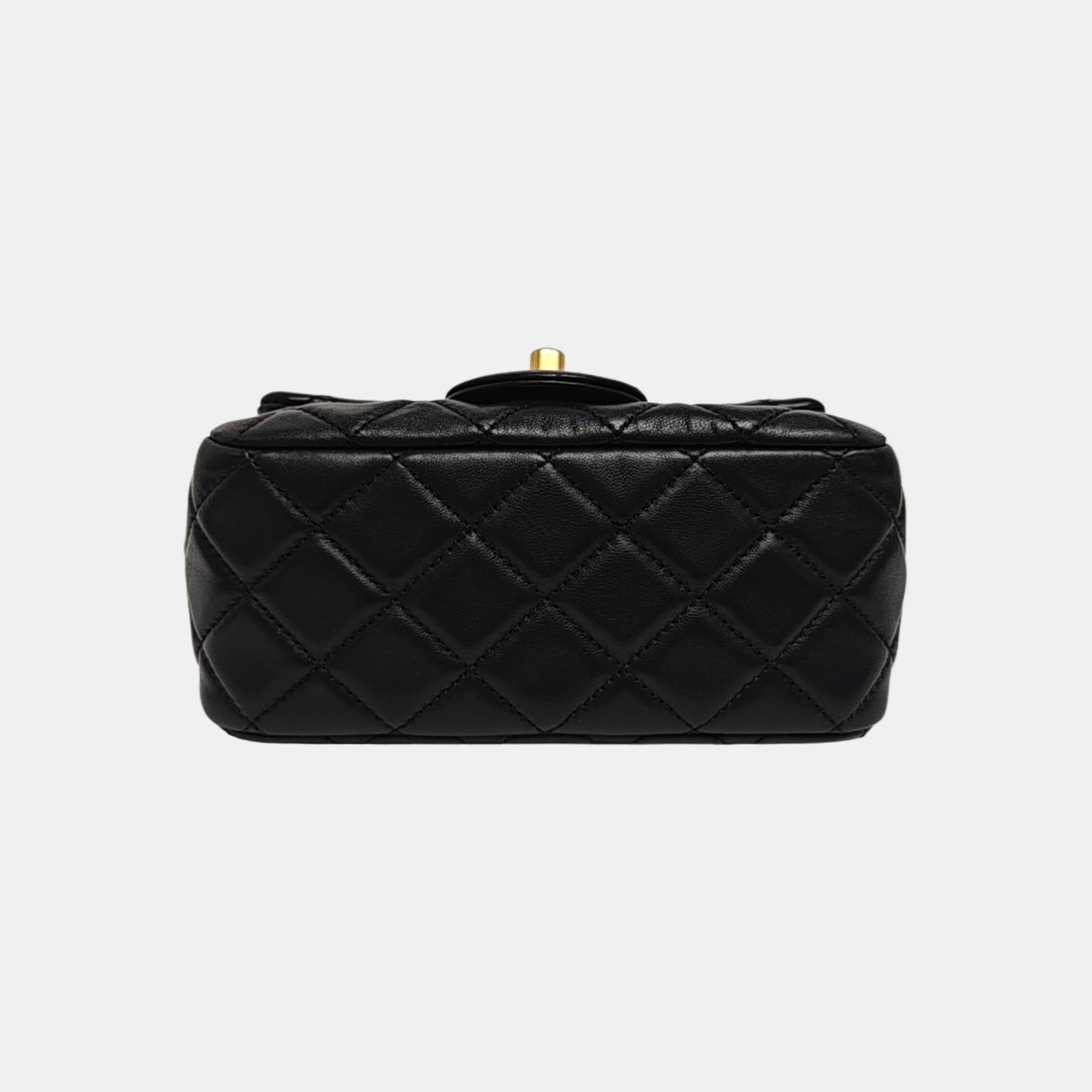 CLASSIC FLAP Mini Quilted Lambskin Black