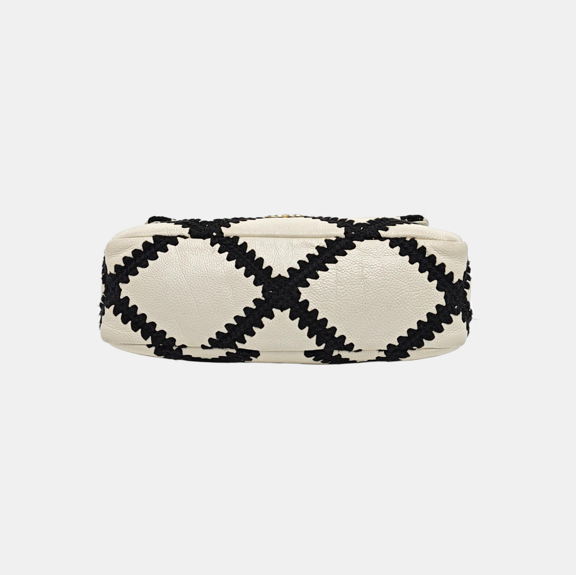 CHANEL 19 Pequeño Piel de Becerro Acolchado Multicolor