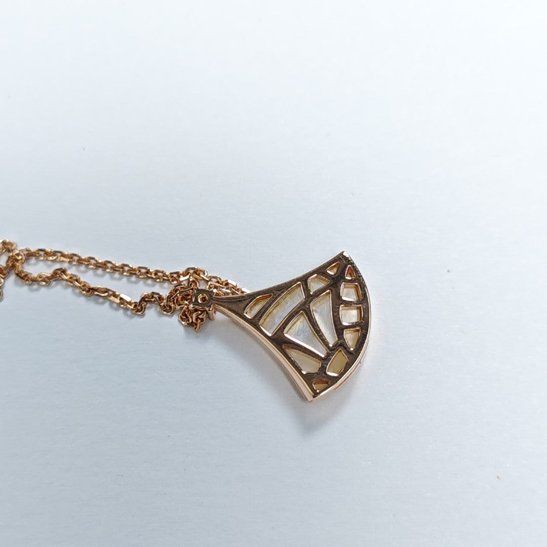 DIVAS' DREAM 18k Rose Gold Necklace