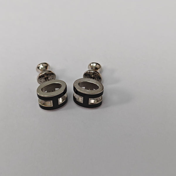 Pop H Metal Black Stud Earrings